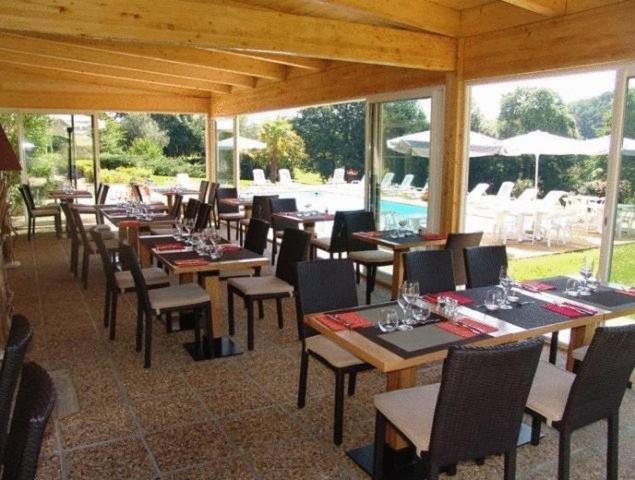 Brit Hotel Du Golf Le Lodge Salies-de-Béarn 외부 사진