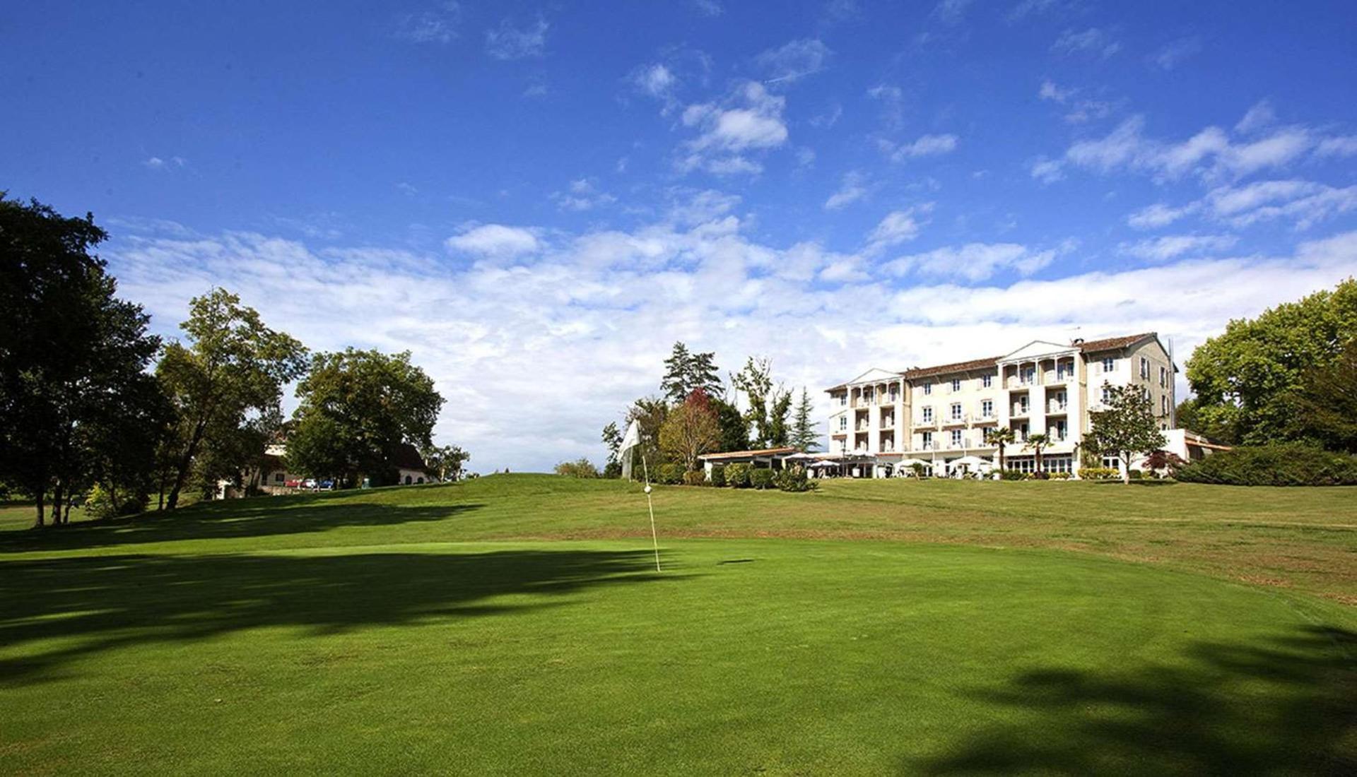 Brit Hotel Du Golf Le Lodge Salies-de-Béarn 외부 사진